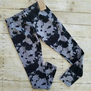 Threads 4 Thought black and gray leggings